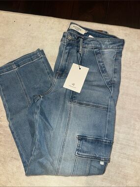 NWT Hidden jeans size 29 retail $110